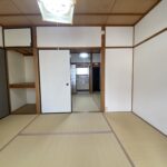 (居間)
