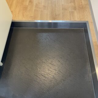(玄関)